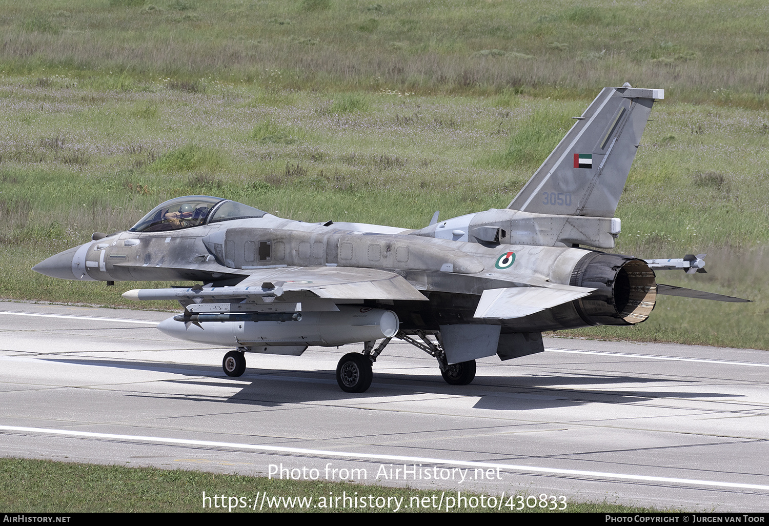 Aircraft Photo of 3050 | Lockheed Martin F-16E Fighting Falcon | United Arab Emirates - Air Force | AirHistory.net #430833