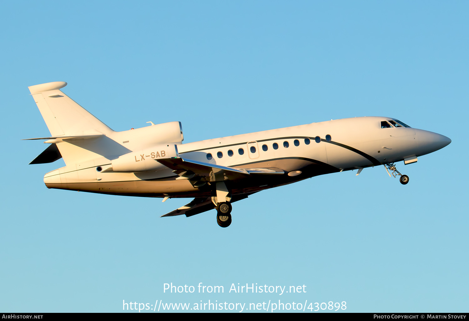 Aircraft Photo of LX-SAB | Dassault Falcon 900DX | AirHistory.net #430898