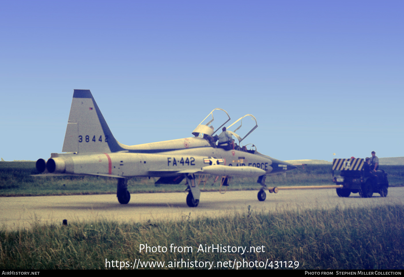 Aircraft Photo of 63-8442 / 38442 | Northrop F-5B Freedom Fighter | USA - Air Force | AirHistory.net #431129