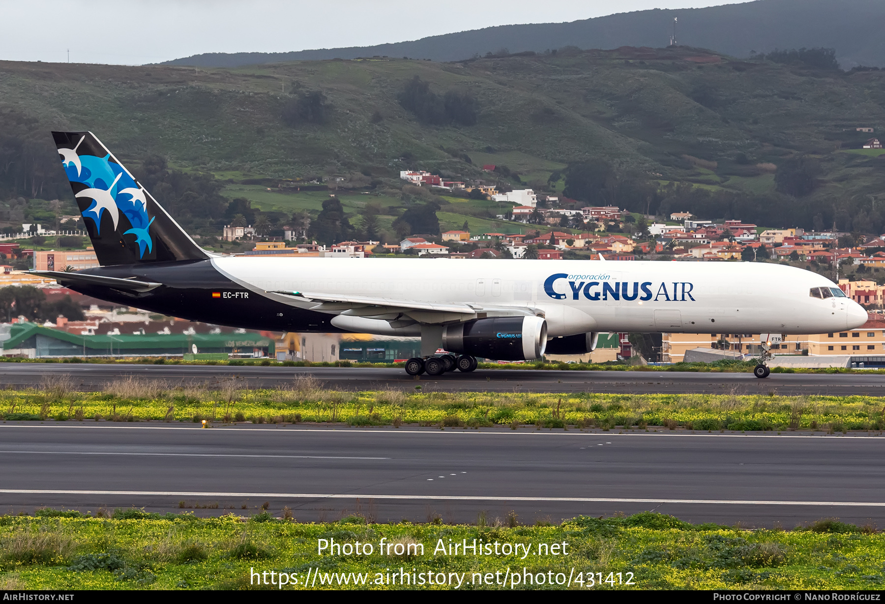 Aircraft Photo of EC-FTR | Boeing 757-256(PCF) | Cygnus Air | AirHistory.net #431412