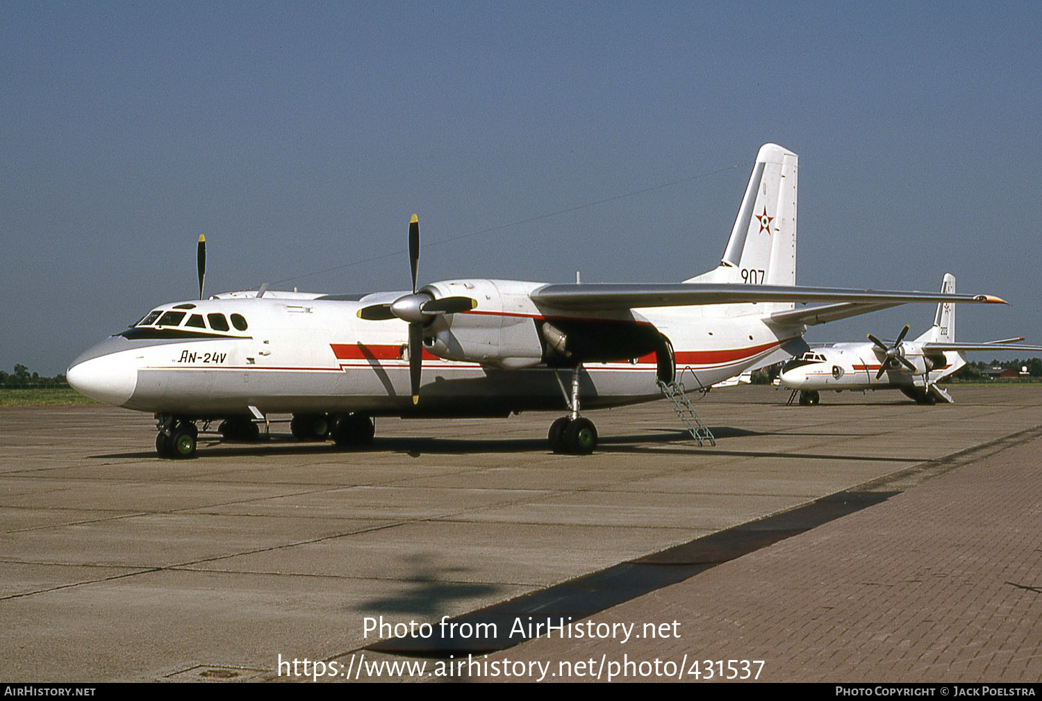 Aircraft Photo of 907 | Antonov An-24V | Hungary - Air Force | AirHistory.net #431537