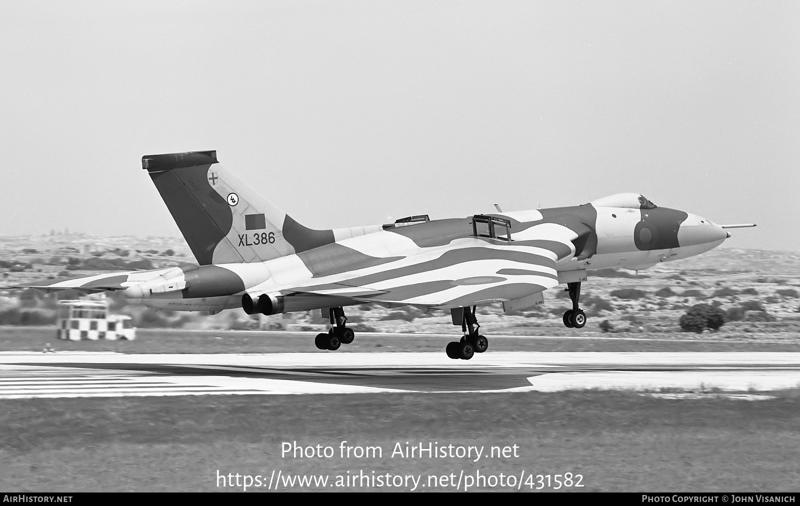 Aircraft Photo of XL386 | Avro 698 Vulcan B.2 | UK - Air Force | AirHistory.net #431582