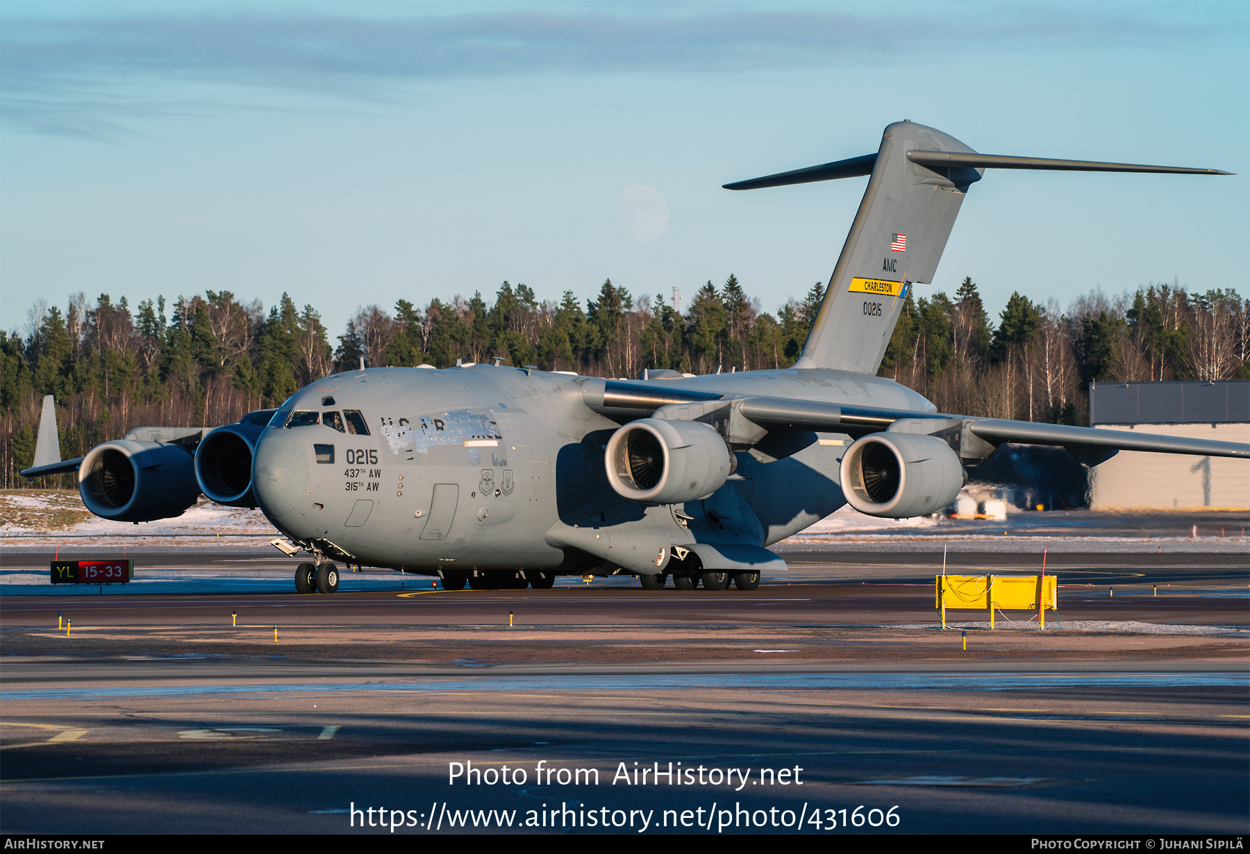 Aircraft Photo of 10-0215 / 00215 | Boeing C-17A Globemaster III | USA - Air Force | AirHistory.net #431606