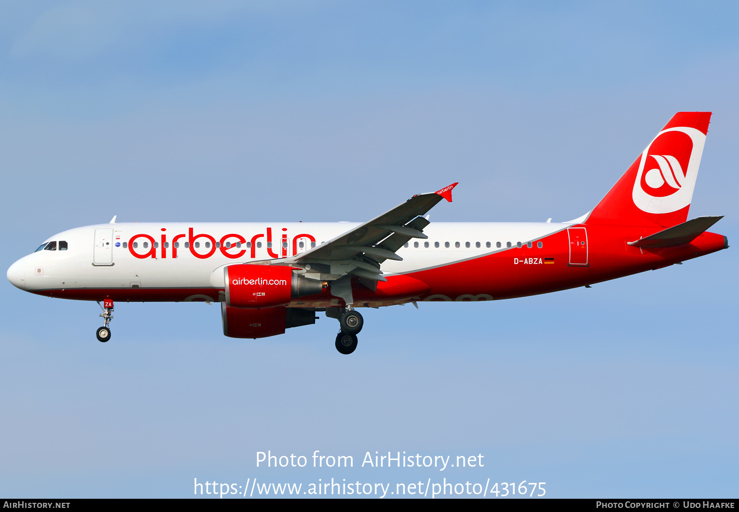 Aircraft Photo of D-ABZA | Airbus A320-216 | Air Berlin | AirHistory.net #431675