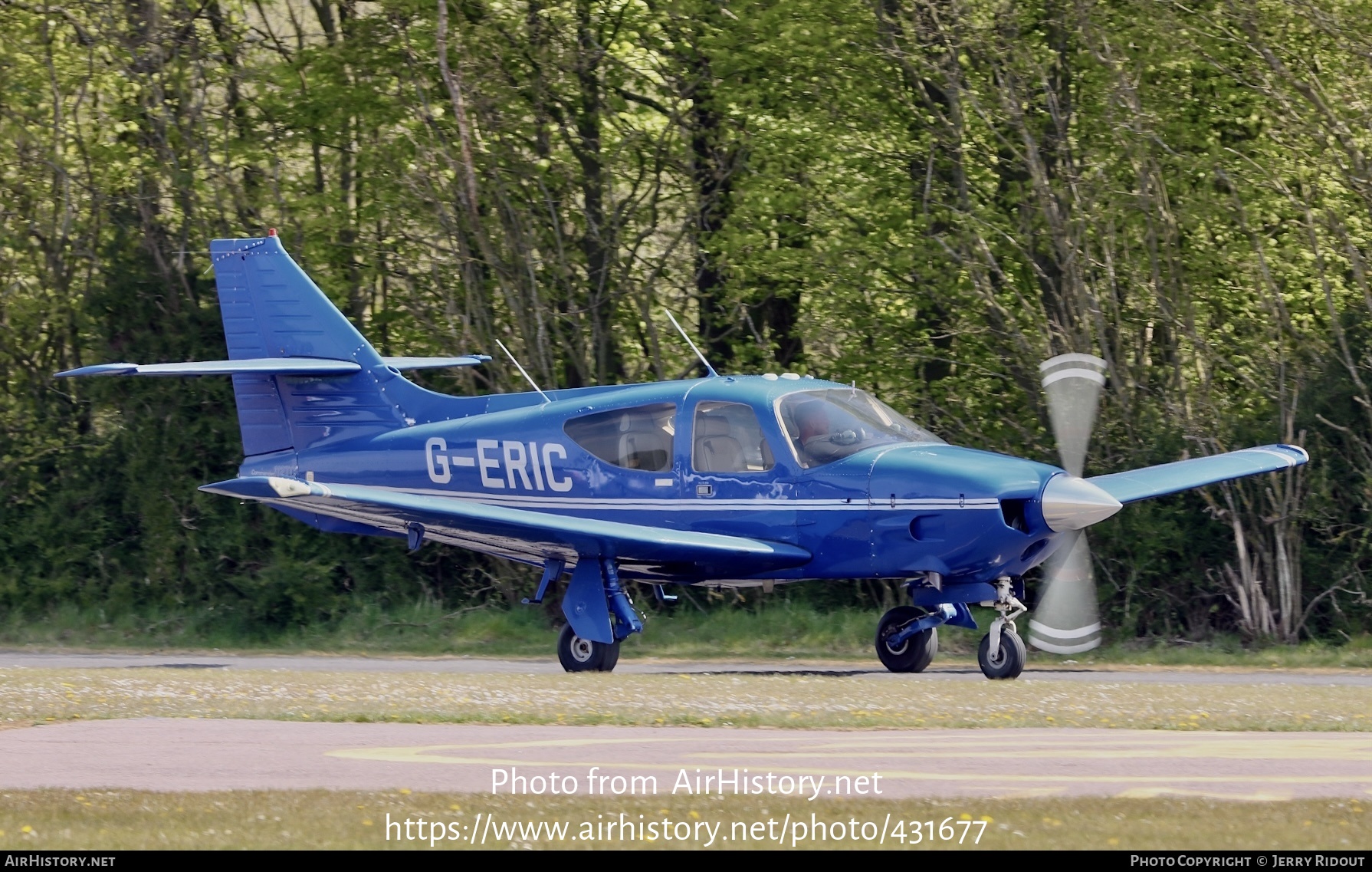 Aircraft Photo of G-ERIC | Rockwell Commander 112TC | AirHistory.net #431677