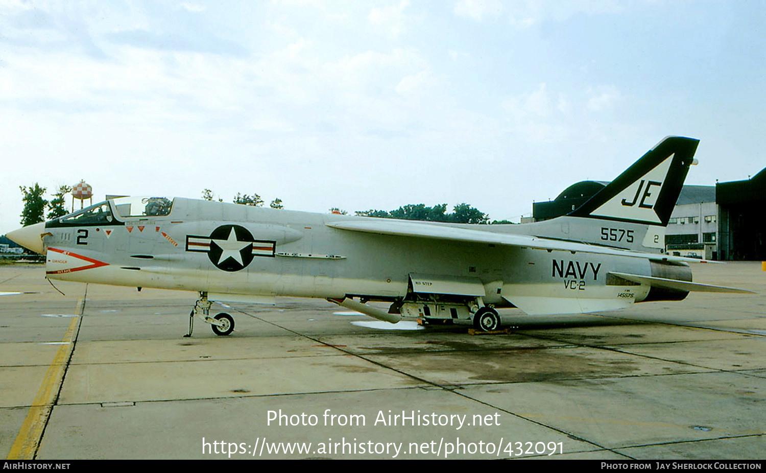 Aircraft Photo of 145575 / 5575 | Vought F-8K Crusader | USA - Navy | AirHistory.net #432091