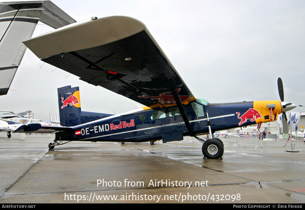 Aircraft Photo of OE-EMD | Pilatus PC-6/B2-H4 Turbo Porter | Red Bull | AirHistory.net #432098