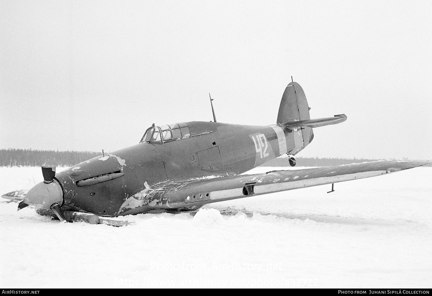 Aircraft Photo of 42 white | Hawker Hurricane Mk2A | Soviet Union - Air Force | AirHistory.net #432722