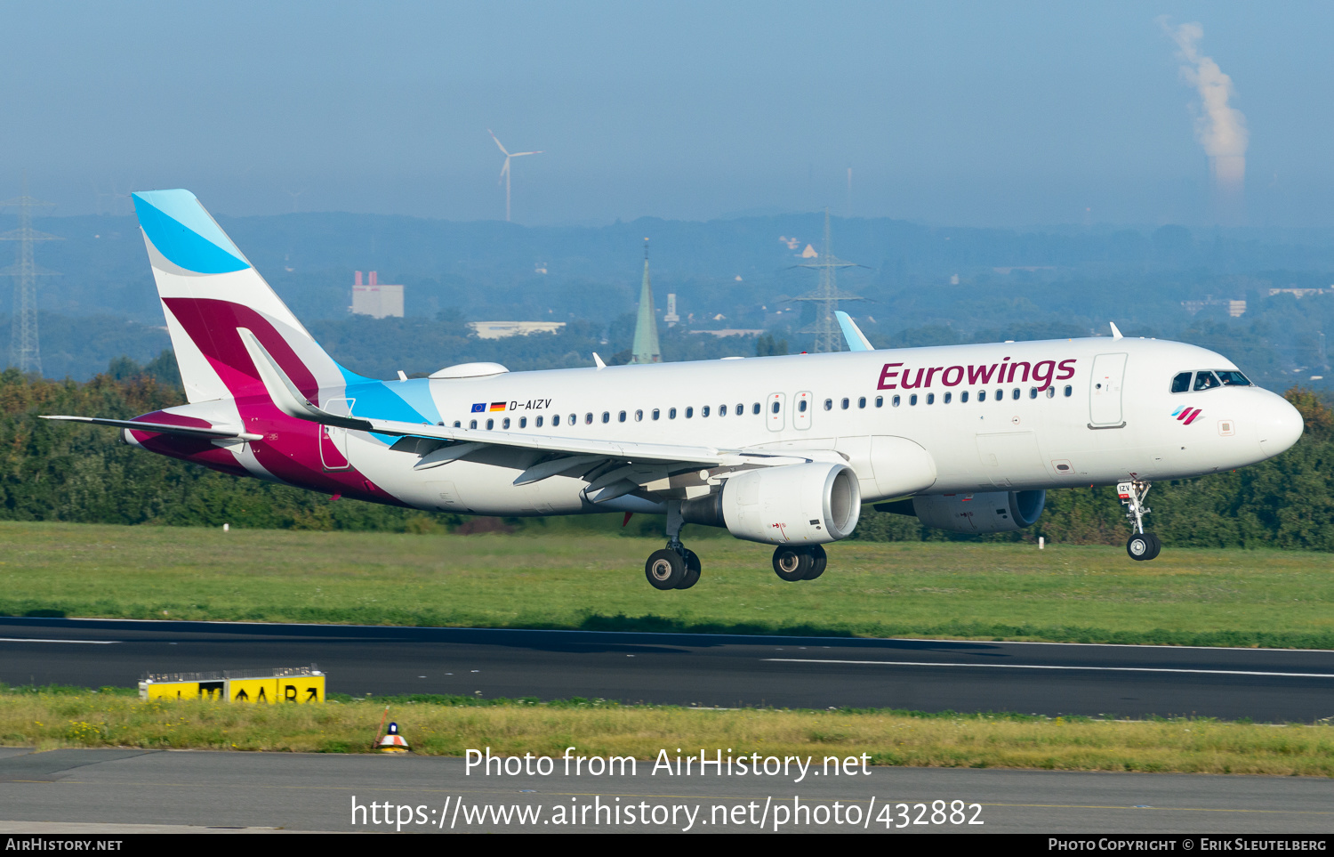 Aircraft Photo of D-AIZV | Airbus A320-214 | Eurowings | AirHistory.net #432882