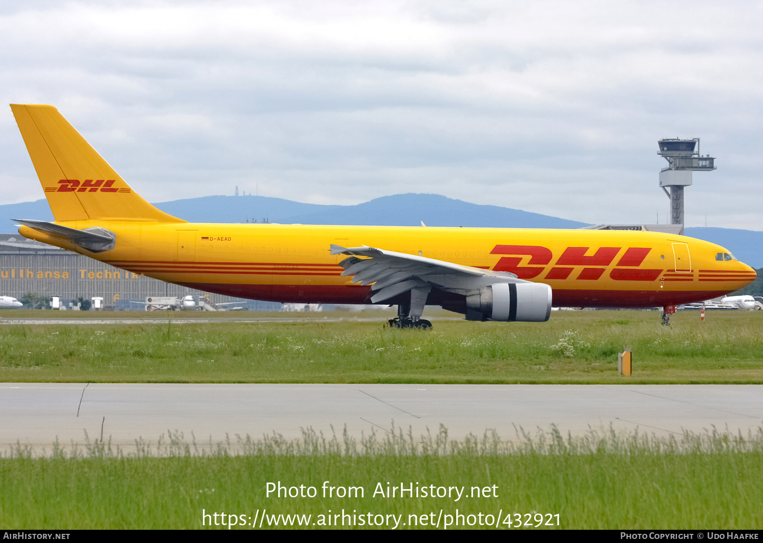 Aircraft Photo of D-AEAD | Airbus A300B4-622R(F) | DHL International | AirHistory.net #432921