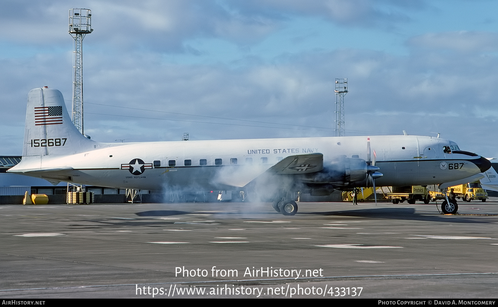 Aircraft Photo of 152687 | Douglas C-118A Liftmaster | USA - Navy | AirHistory.net #433137