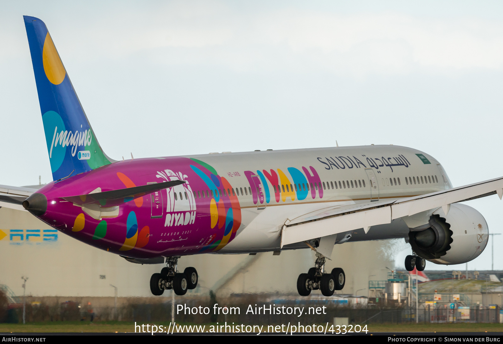 Aircraft Photo of HZ-ARB | Boeing 787-9 Dreamliner | Saudia - Saudi Arabian Airlines | AirHistory.net #433204