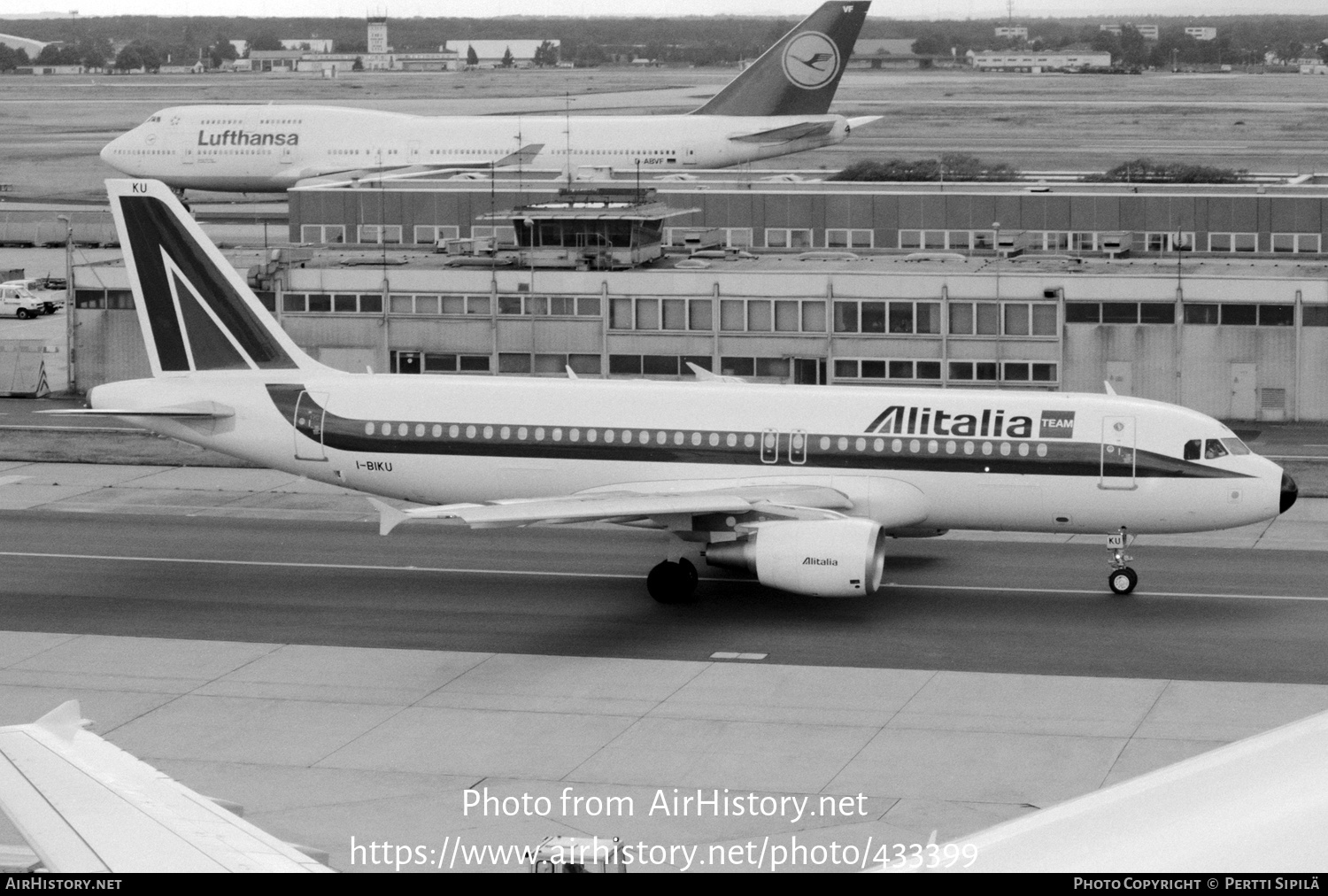 Aircraft Photo of I-BIKU | Airbus A320-214 | Alitalia | AirHistory.net #433399