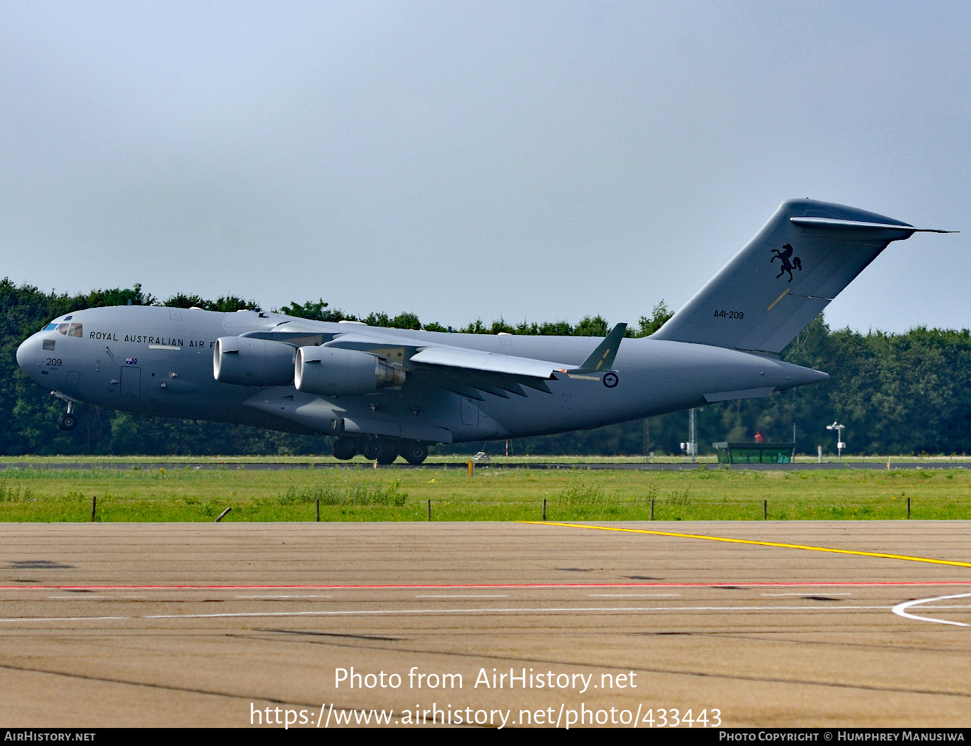 Aircraft Photo of A41-209 | Boeing C-17A Globemaster III | Australia - Air Force | AirHistory.net #433443