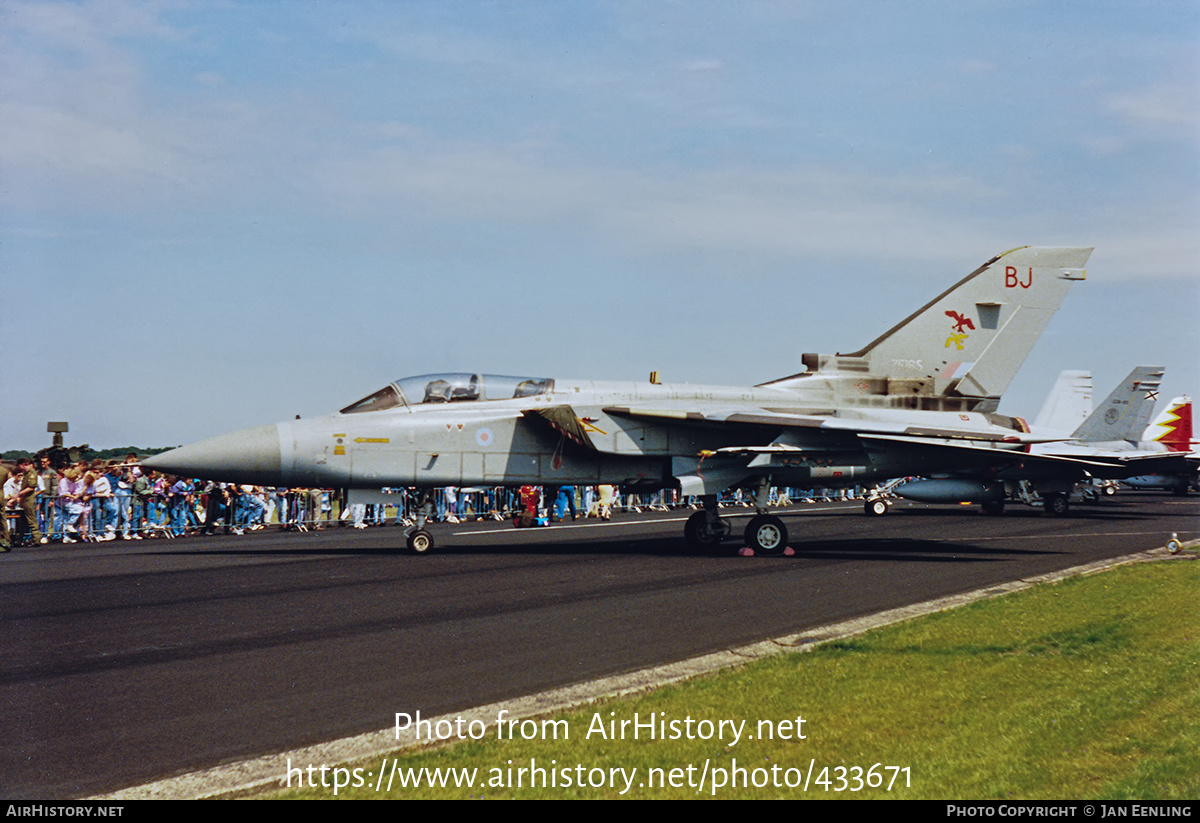 Aircraft Photo of ZE165 | Panavia Tornado F3 | UK - Air Force | AirHistory.net #433671