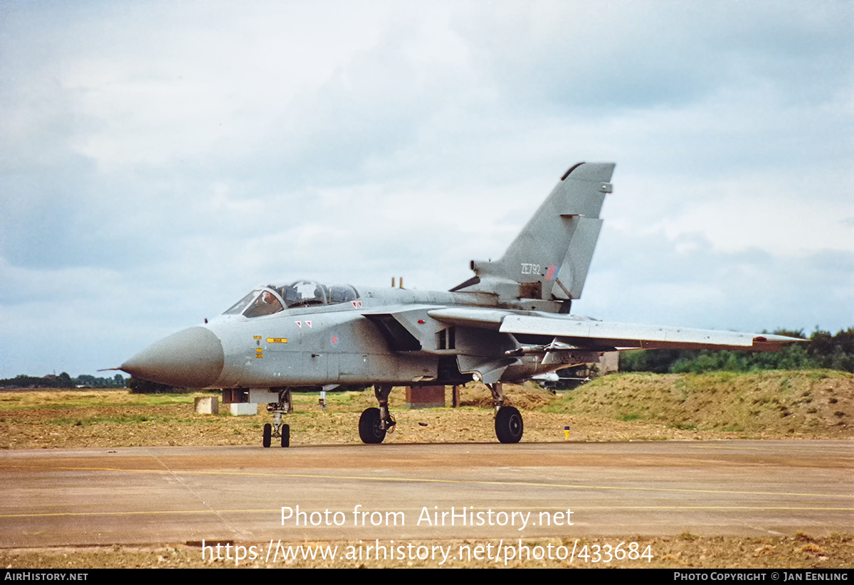 Aircraft Photo of ZE792 | Panavia Tornado F3 | UK - Air Force | AirHistory.net #433684