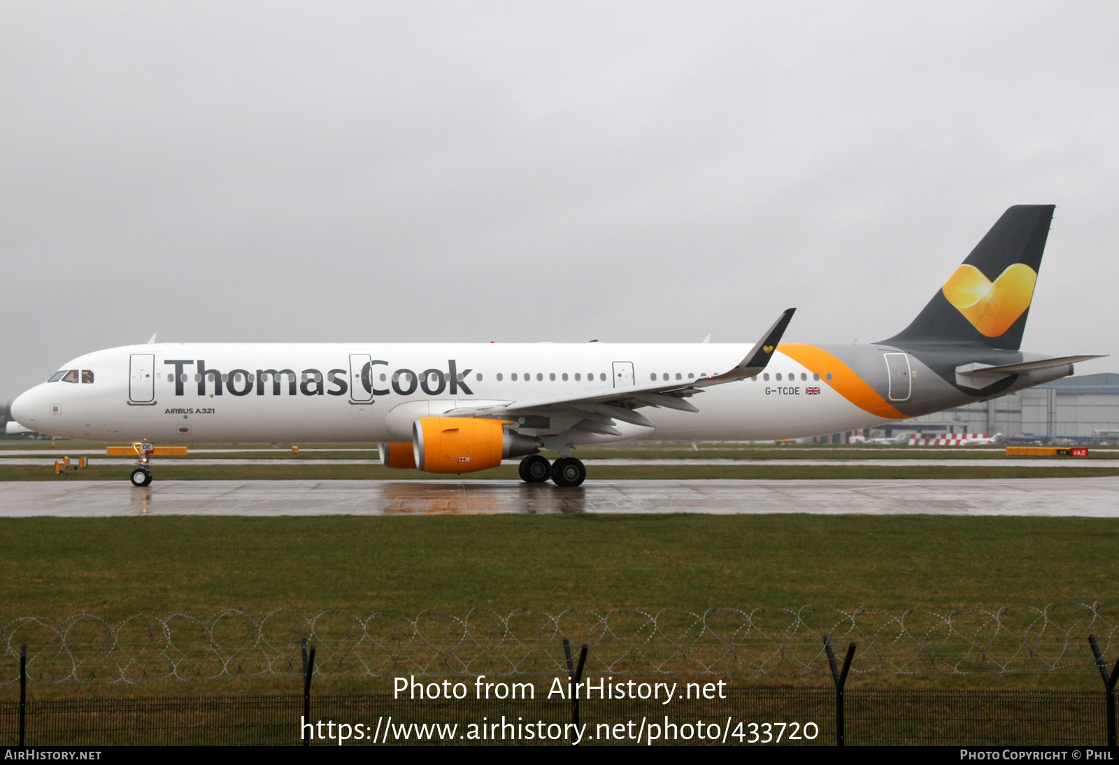 Aircraft Photo of G-TCDE | Airbus A321-211 | Thomas Cook Airlines | AirHistory.net #433720