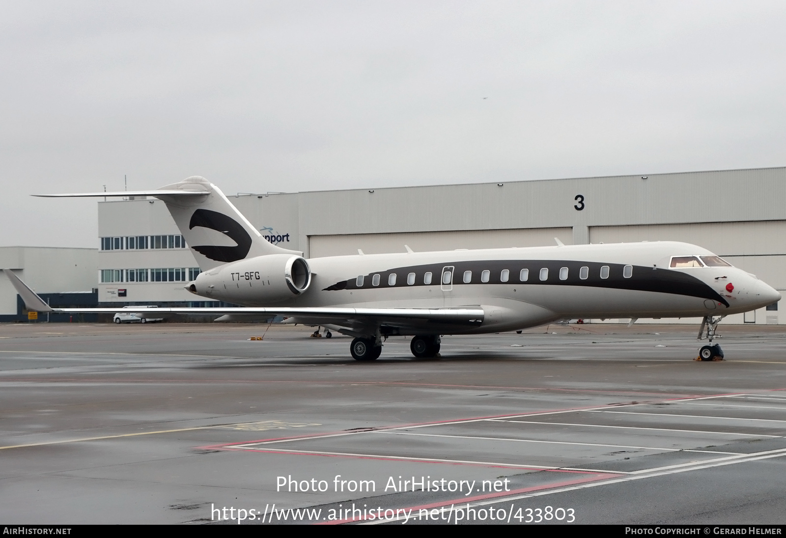 Aircraft Photo of T7-SFG | Bombardier Global 6000 (BD-700-1A10) | AirHistory.net #433803