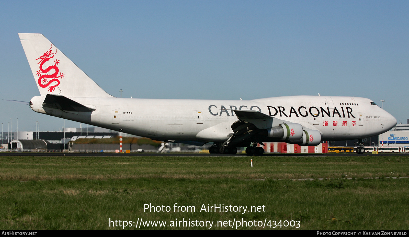 Aircraft Photo Of B-KAB | Boeing 747-312M(SF) | Dragonair Cargo ...