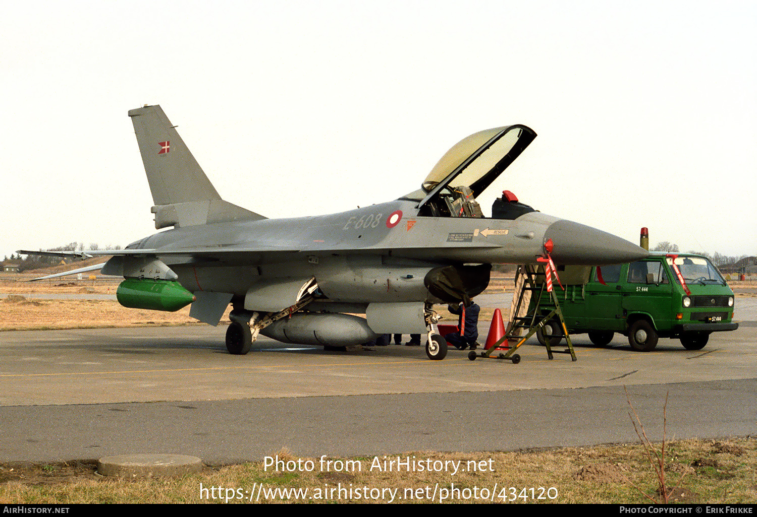 Aircraft Photo of E-608 | General Dynamics F-16A Fighting Falcon | Denmark - Air Force | AirHistory.net #434120