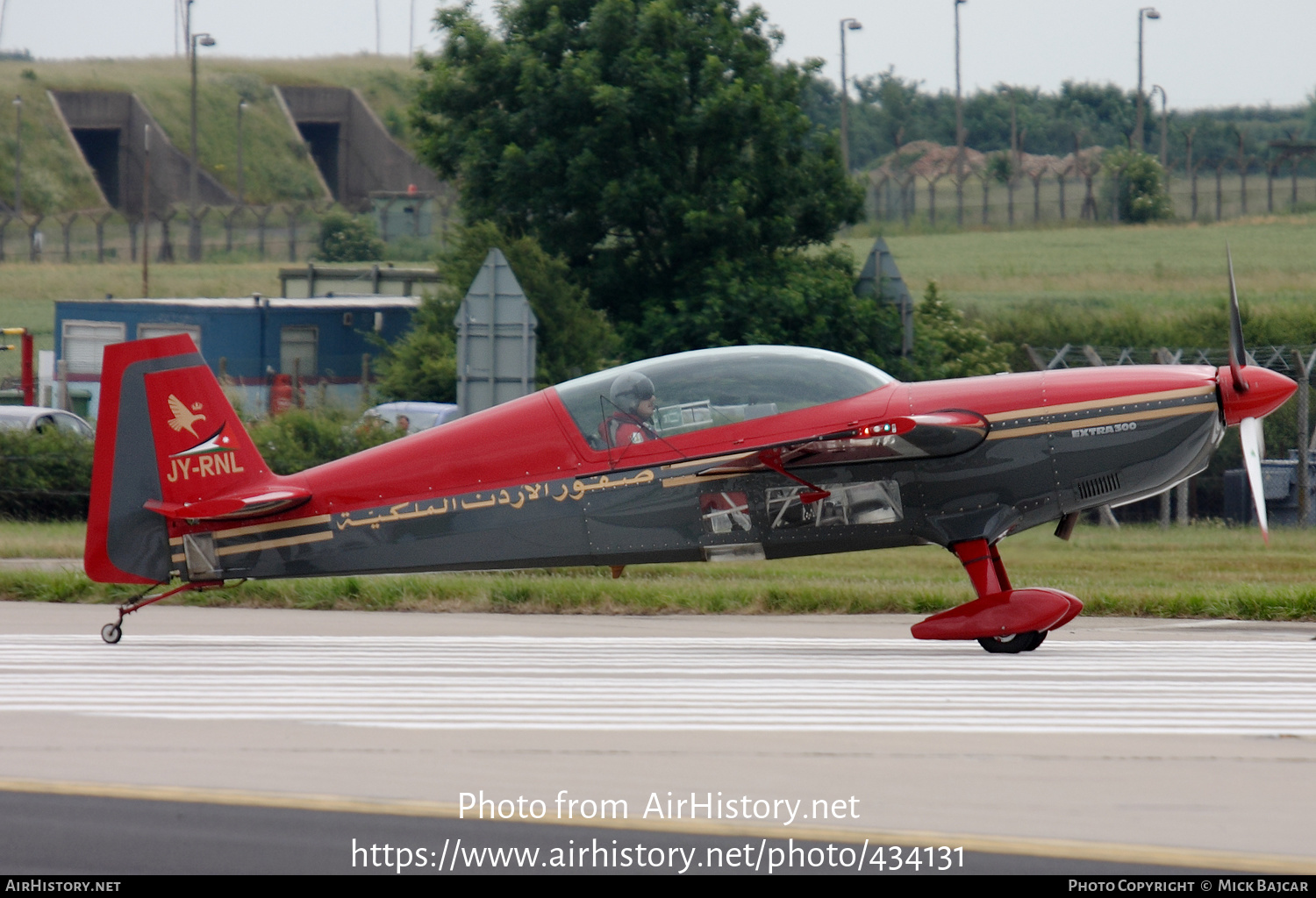 Aircraft Photo of JY-RNL | Extra EA-300S | Royal Jordanian Falcons | AirHistory.net #434131