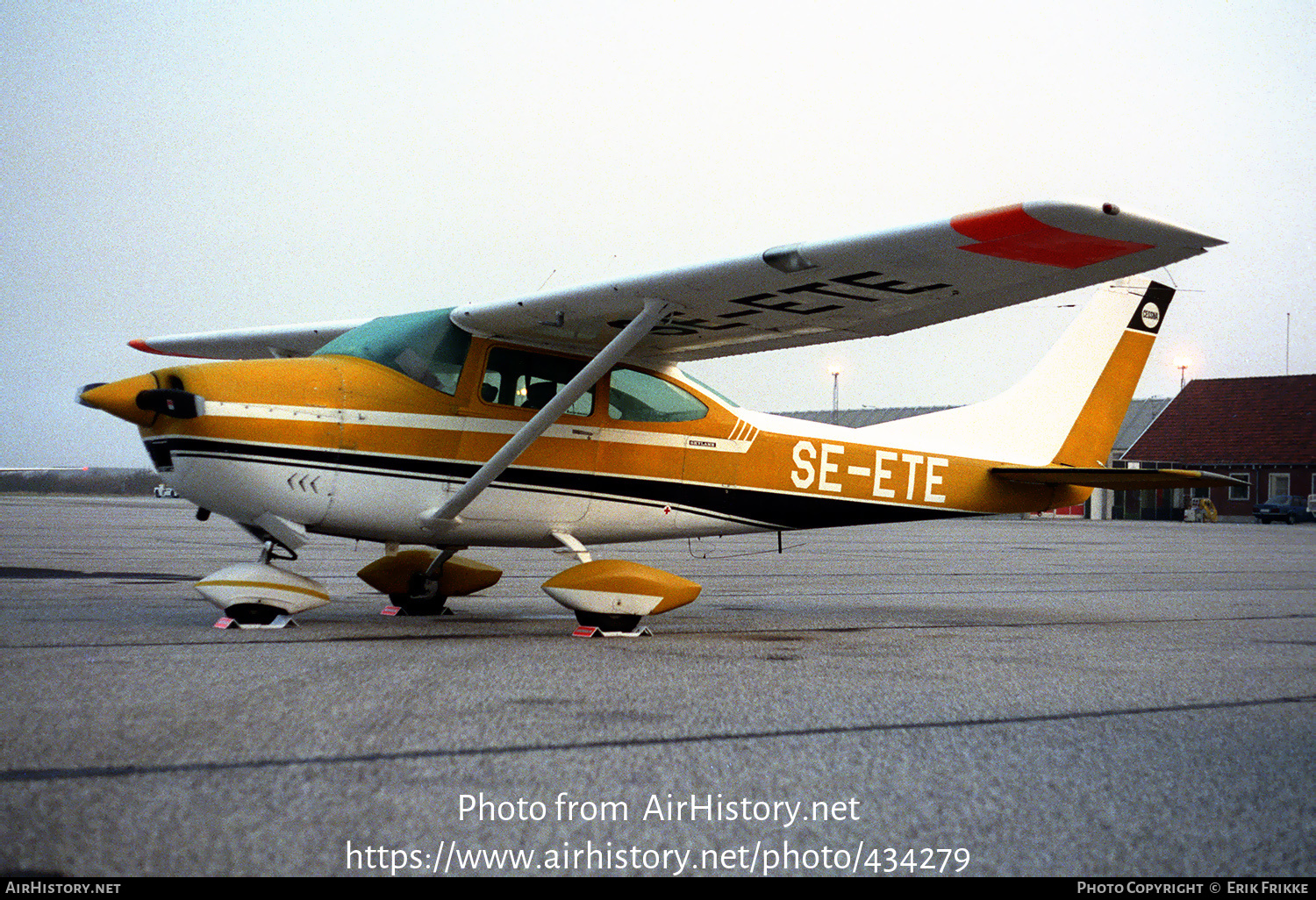 Aircraft Photo of SE-ETE | Cessna 182J Skylane | AirHistory.net #434279