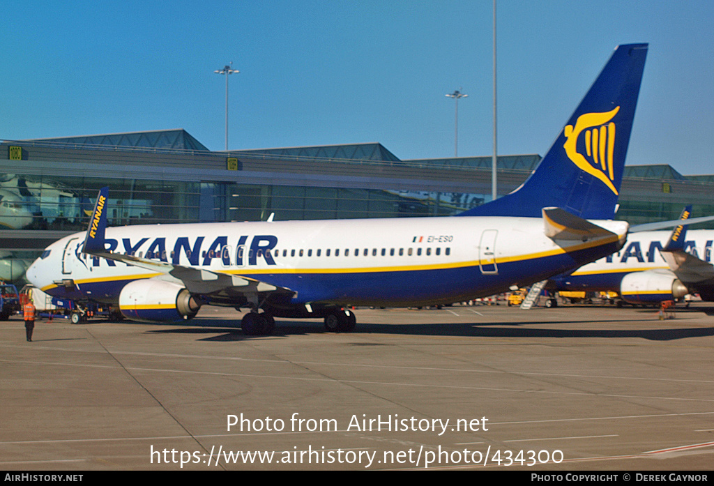 Aircraft Photo of EI-ESO | Boeing 737-8AS | Ryanair | AirHistory.net #434300