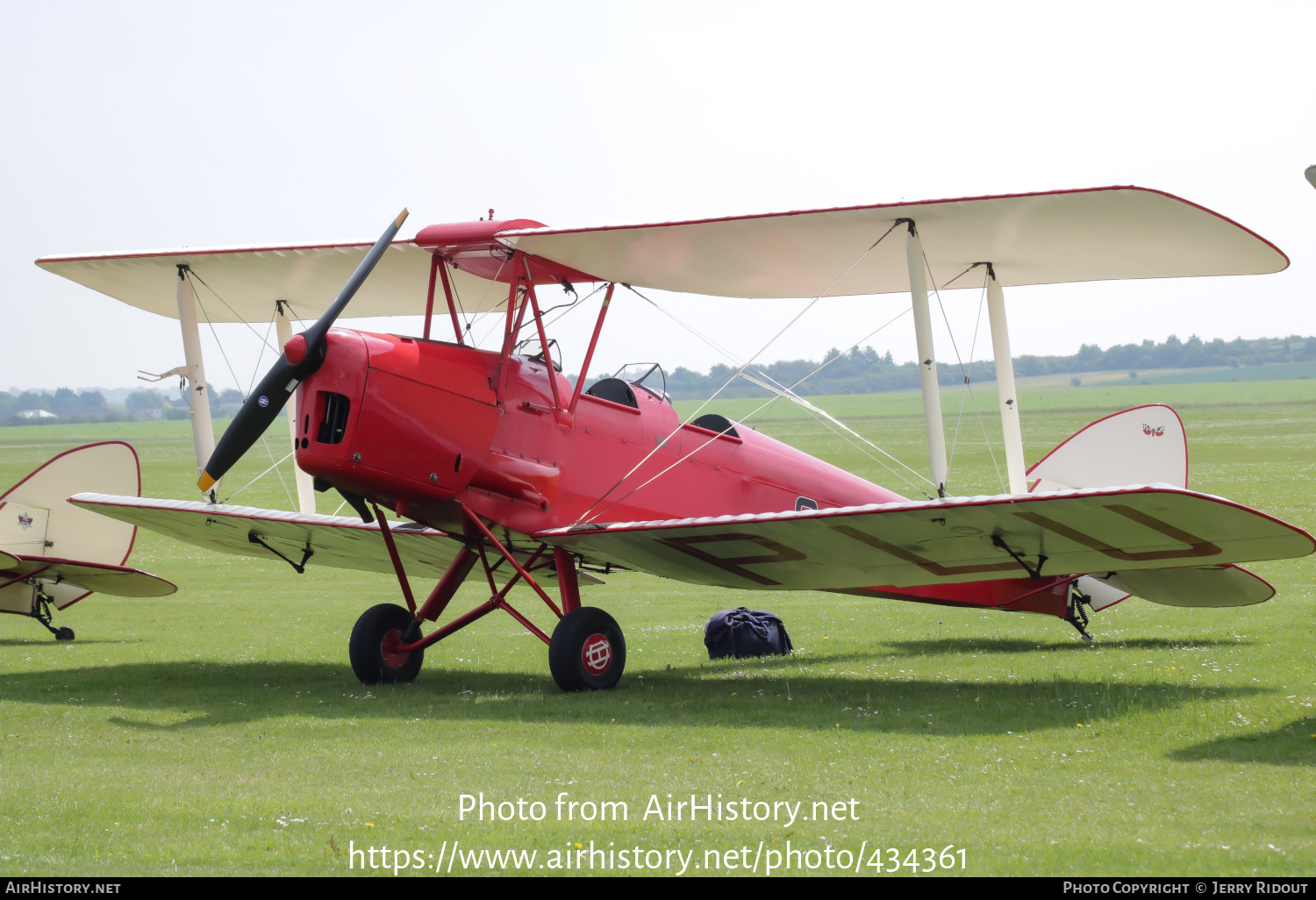 Aircraft Photo of G-APLU | De Havilland D.H. 82A Tiger Moth II | AirHistory.net #434361