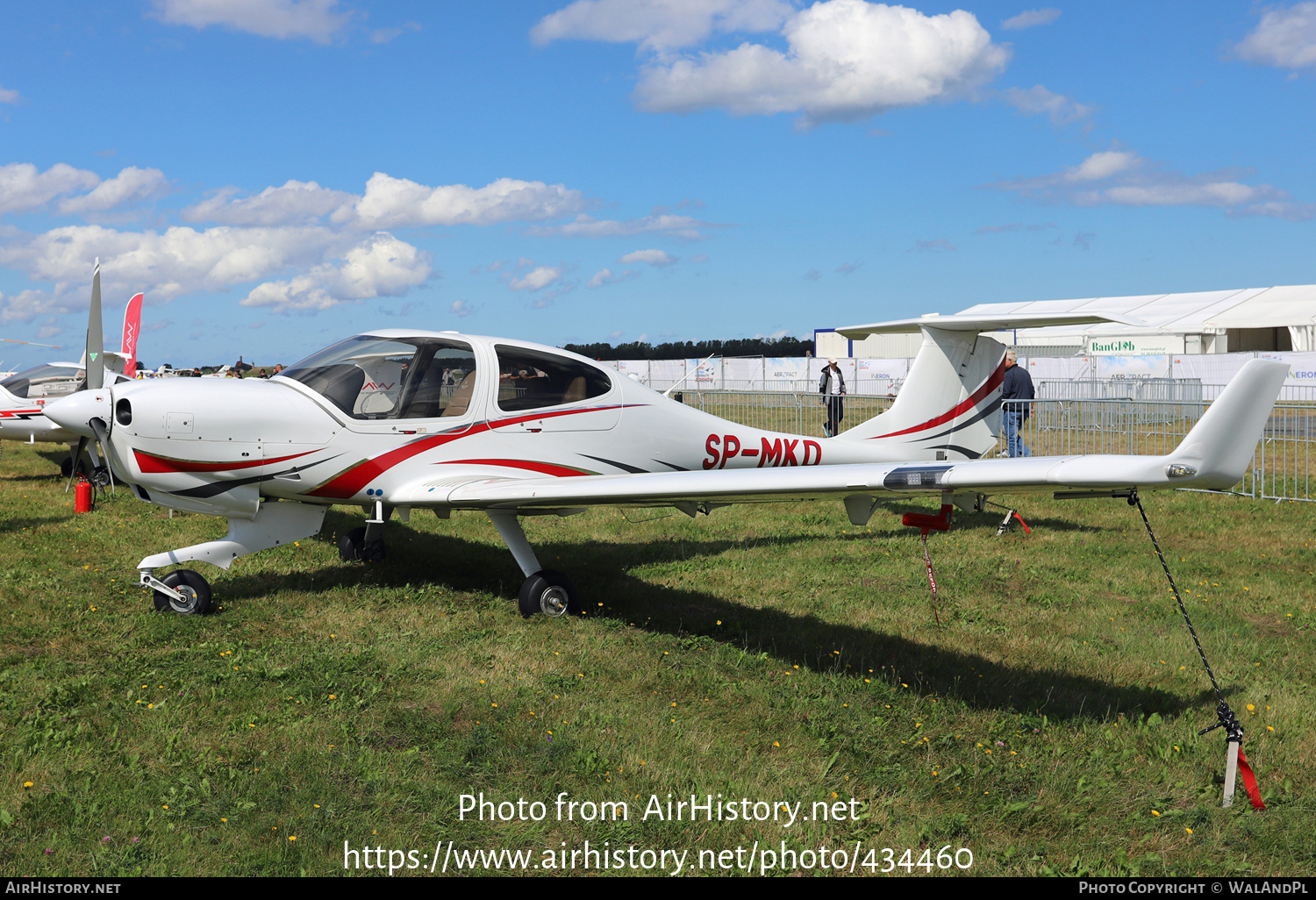 Aircraft Photo of SP-MKD | Diamond DA40 NG Diamond Star | AirHistory.net #434460