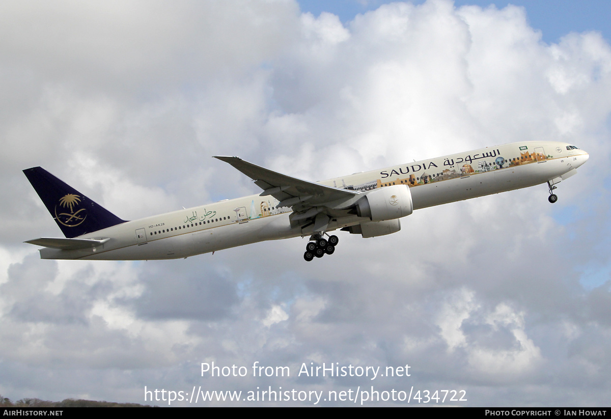 Aircraft Photo of HZ-AK28 | Boeing 777-368/ER | Saudia - Saudi Arabian Airlines | AirHistory.net #434722