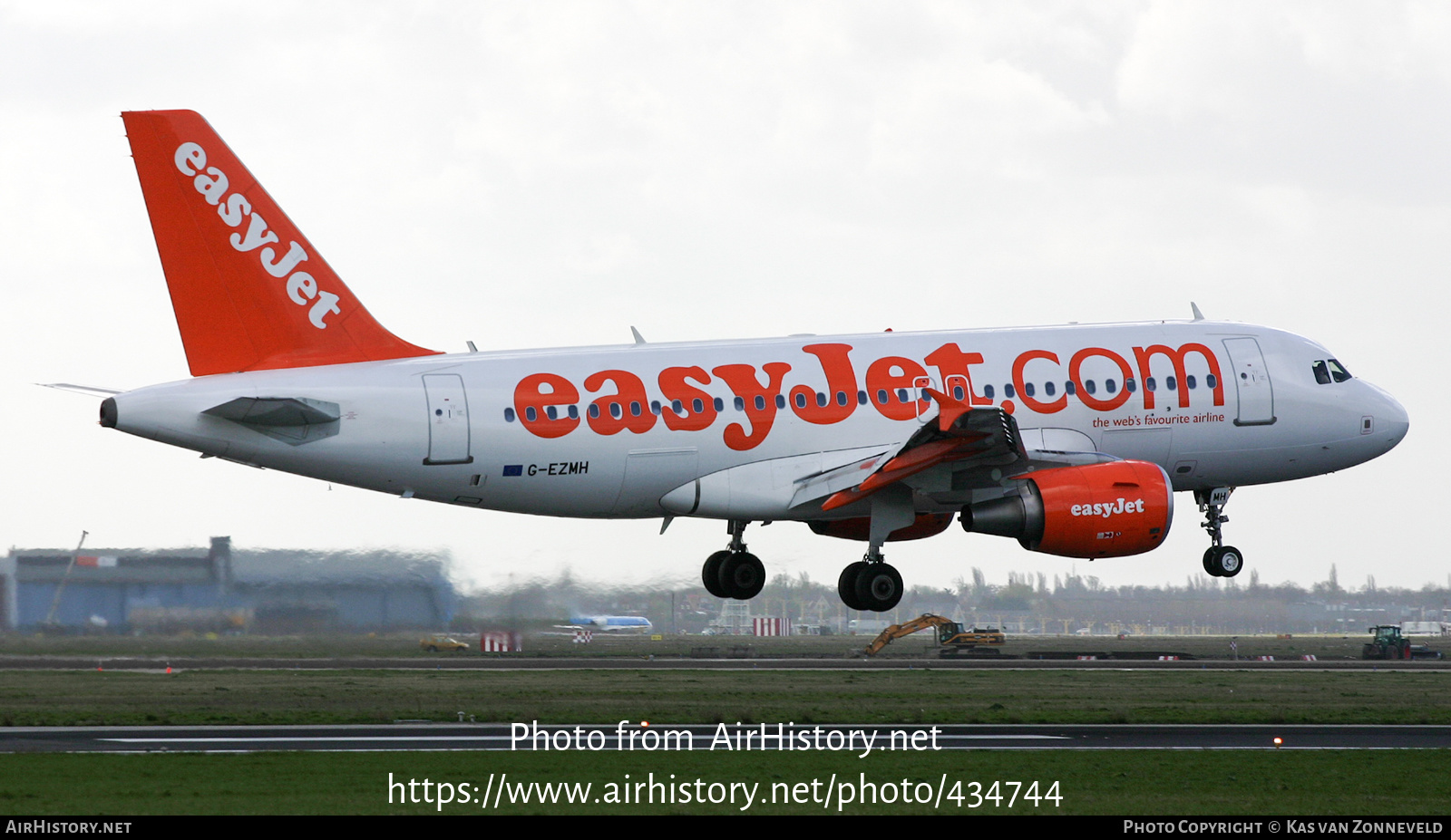 Aircraft Photo of G-EZMH | Airbus A319-111 | EasyJet | AirHistory.net #434744