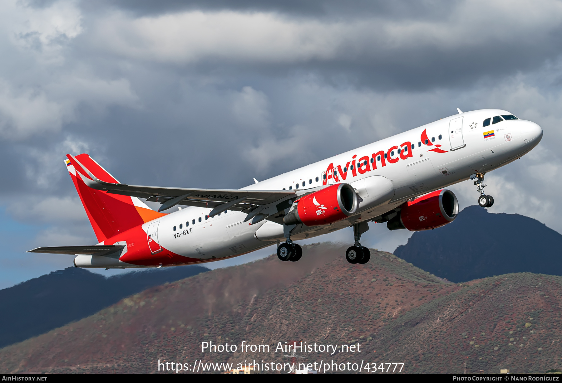 Aircraft Photo of VQ-BXT | Airbus A320-214 | Avianca | AirHistory.net #434777