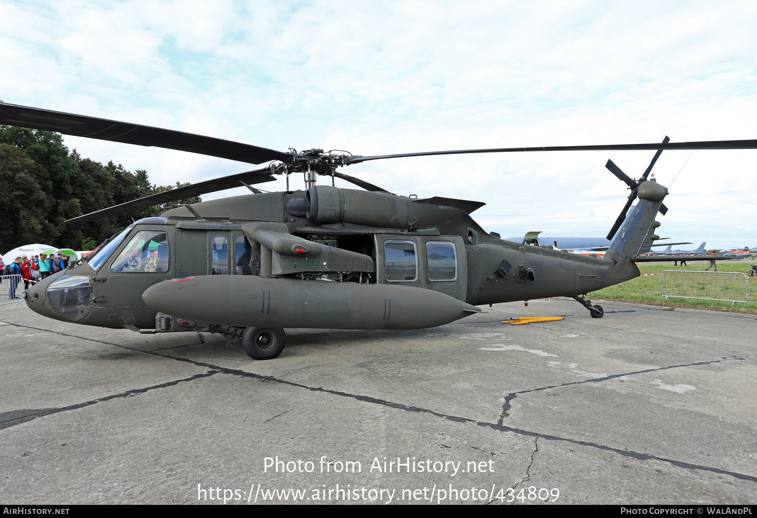 Aircraft Photo of 10-20245 / 20245 | Sikorsky UH-60M Black Hawk (S-70A) | USA - Army | AirHistory.net #434809