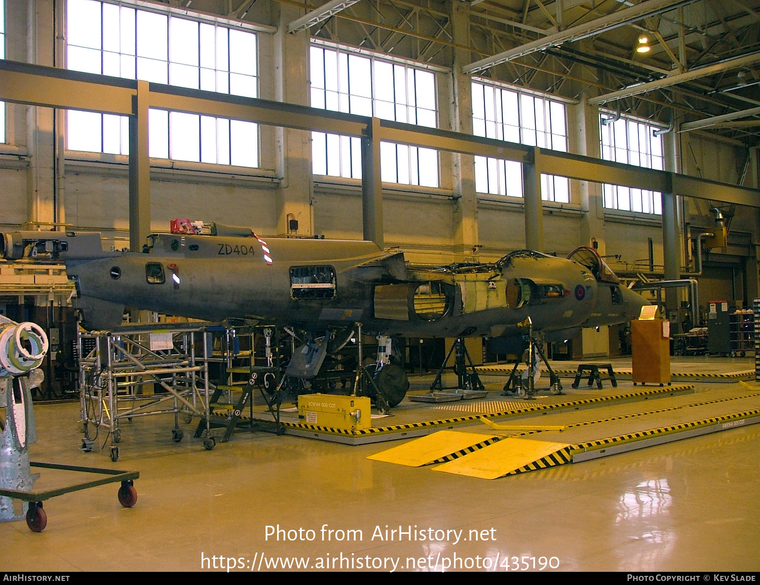 Aircraft Photo of ZD404 | British Aerospace Harrier GR7A | UK - Air Force | AirHistory.net #435190