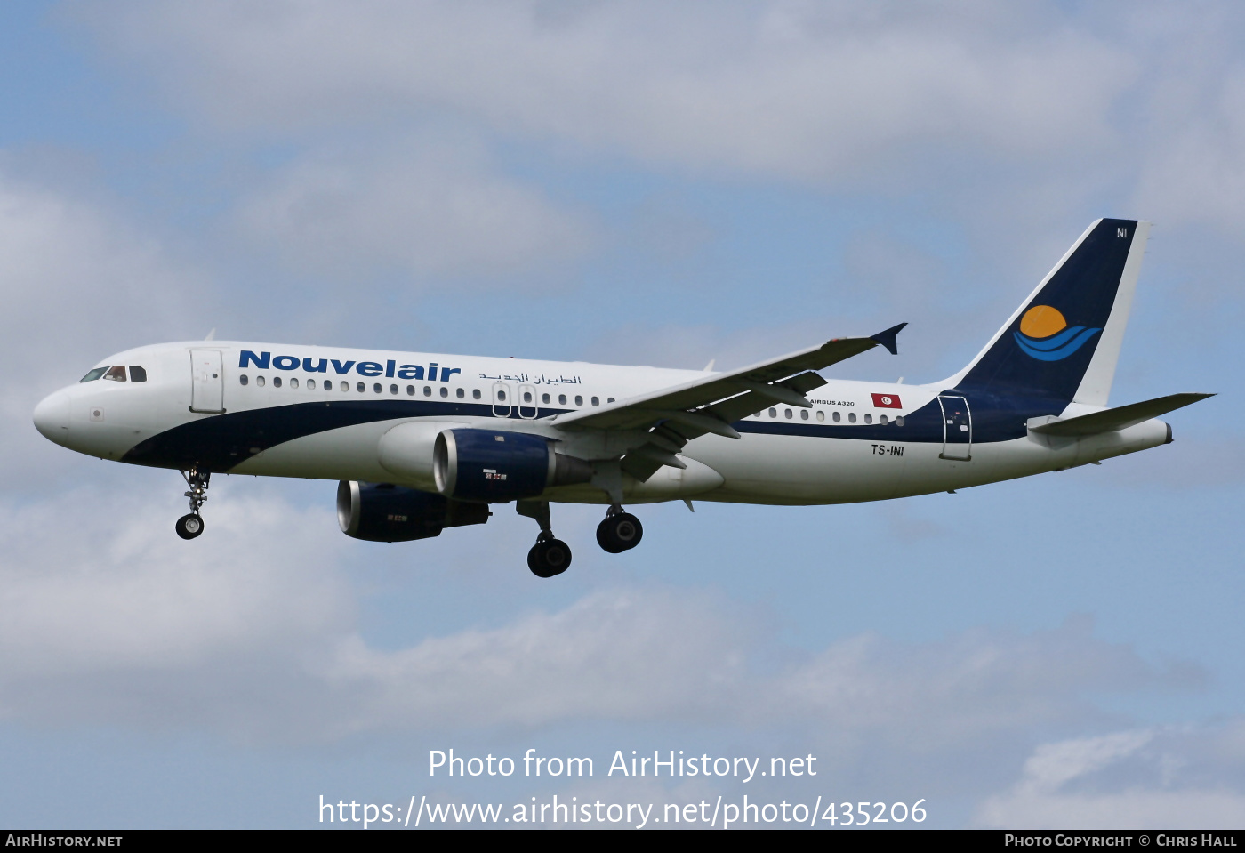 Aircraft Photo of TS-INI | Airbus A320-212 | Nouvelair Tunisie | AirHistory.net #435206