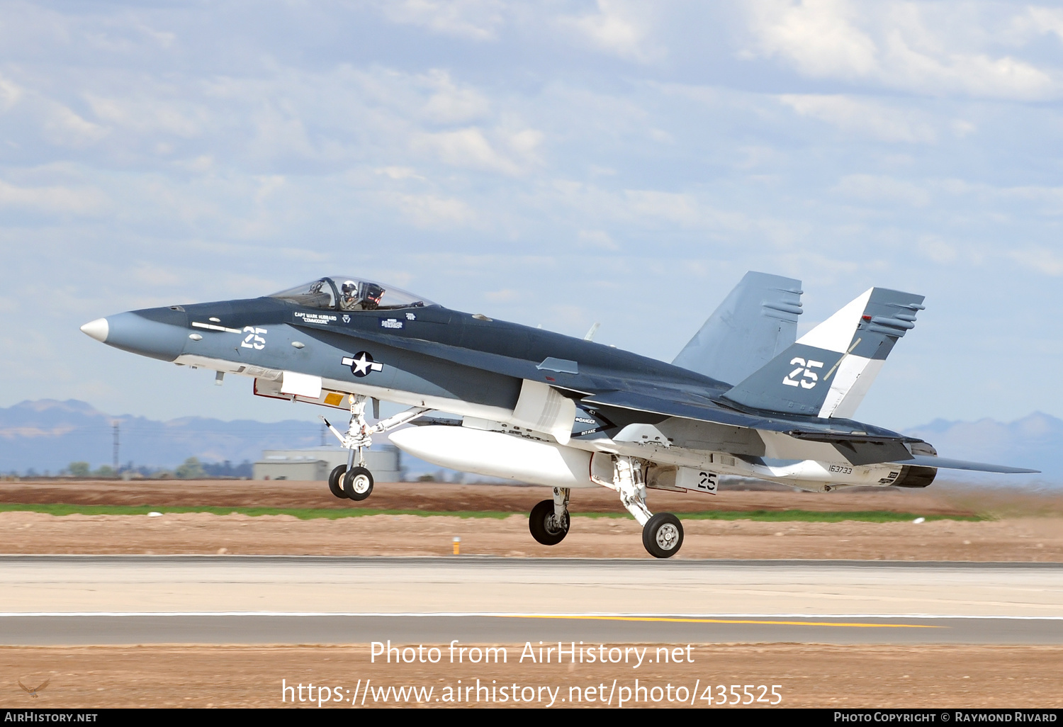 Aircraft Photo of 163733 | McDonnell Douglas F/A-18C Hornet | USA - Navy | AirHistory.net #435525