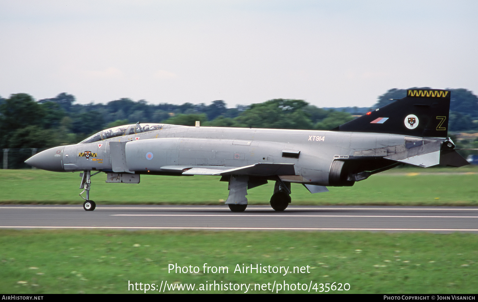 Aircraft Photo of XT914 | McDonnell Douglas F-4M Phantom FGR2 | UK - Air Force | AirHistory.net #435620