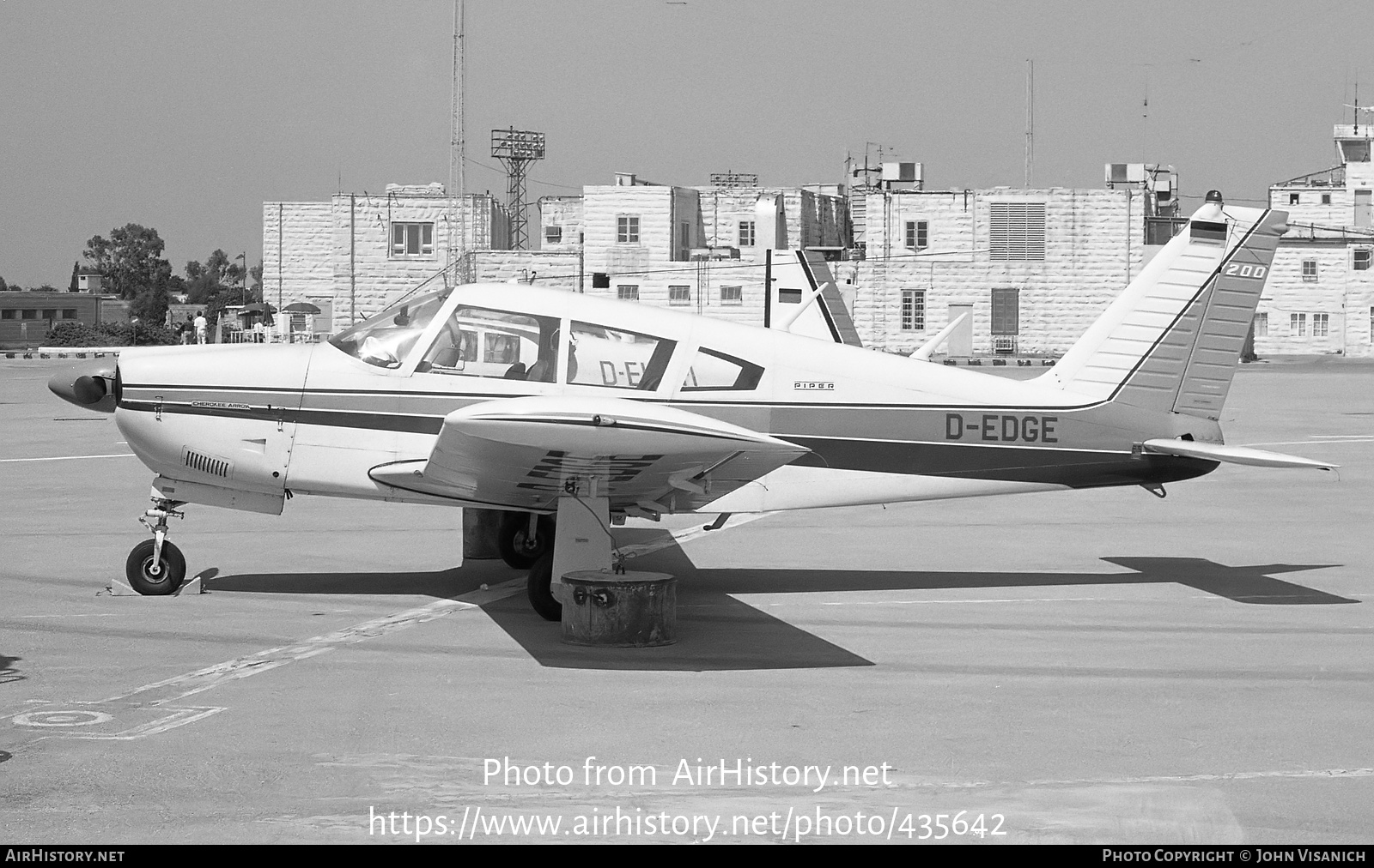 Aircraft Photo of D-EDGE | Piper PA-28R-200 Cherokee Arrow | AirHistory.net #435642