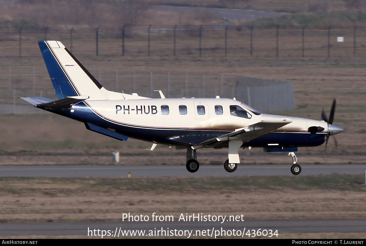 Aircraft Photo of PH-HUB | Socata TBM-700A | AirHistory.net #436034