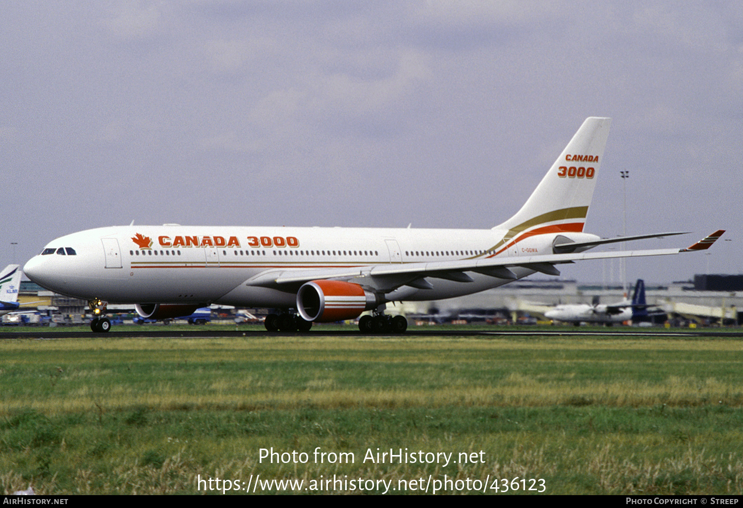 Aircraft Photo of C-GGWA | Airbus A330-202 | Canada 3000 | AirHistory.net #436123