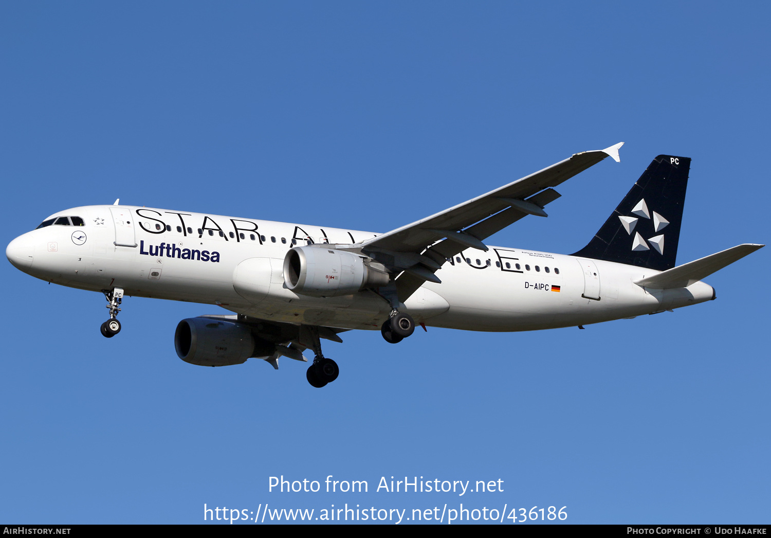 Aircraft Photo of D-AIPC | Airbus A320-211 | Lufthansa | AirHistory.net #436186