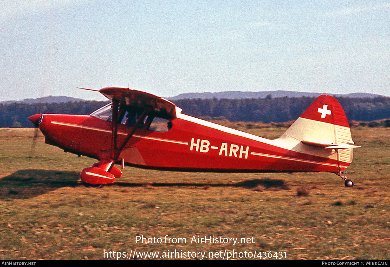 Aircraft Photo of HB-ARH | Stinson 108-2 Voyager | AirHistory.net #436431