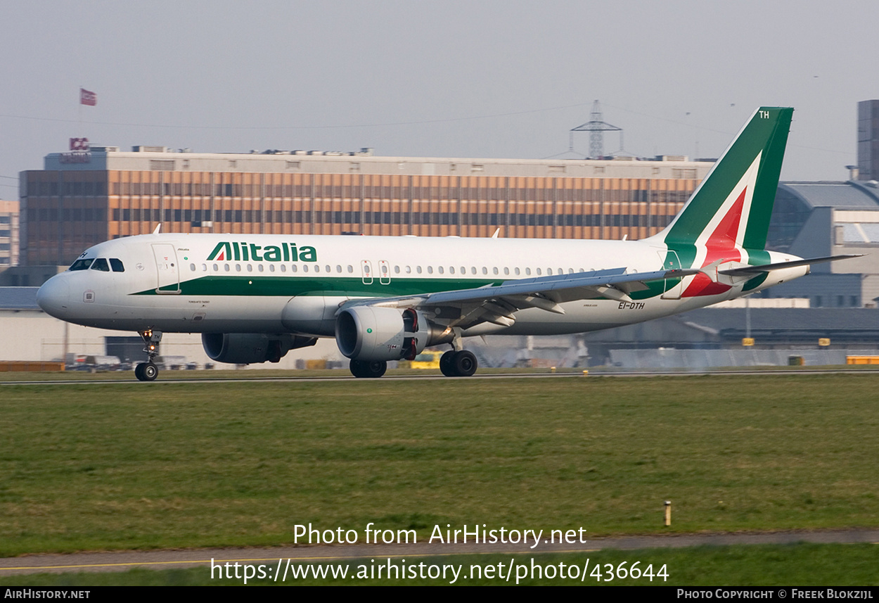 Aircraft Photo of EI-DTH | Airbus A320-216 | Alitalia | AirHistory.net #436644
