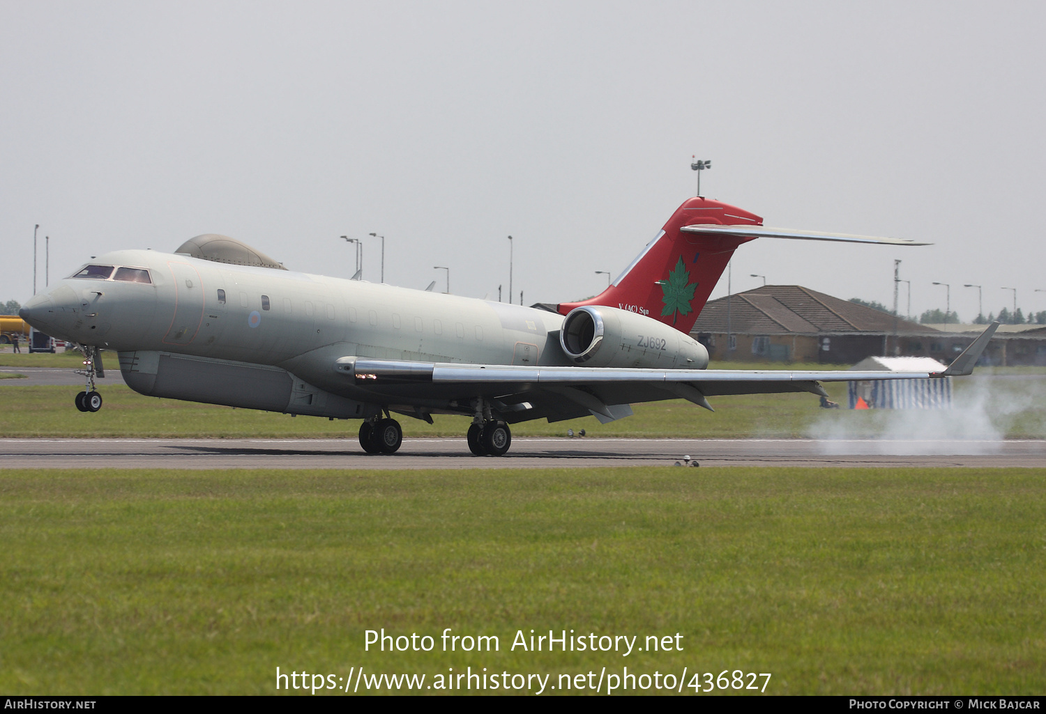 Aircraft Photo of ZJ692 | Bombardier Sentinel R.1 (BD-700-1A10) | UK - Air Force | AirHistory.net #436827