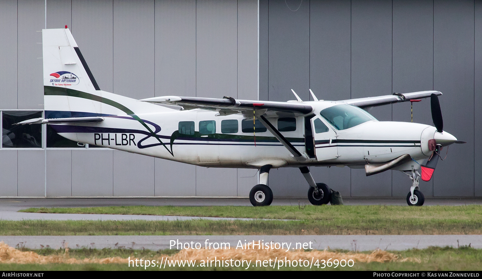 Aircraft Photo of PH-LBR | Cessna 208 Caravan I | Skydive Rotterdam | AirHistory.net #436900