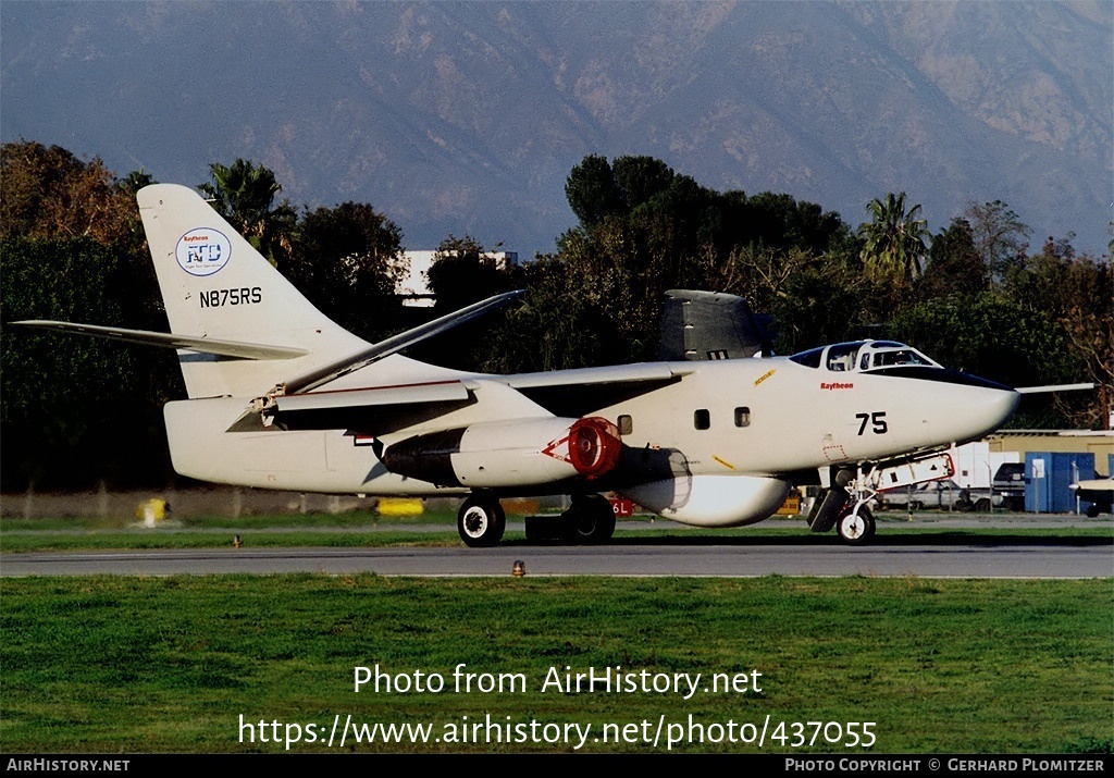 Aircraft Photo of N875RS | Douglas EA-3B Skywarrior | Raytheon | AirHistory.net #437055