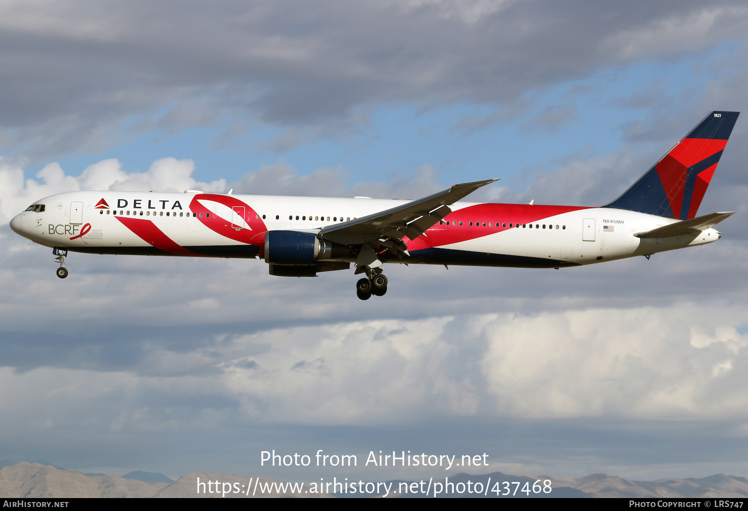 Aircraft Photo of N845MH | Boeing 767-432/ER | Delta Air Lines | AirHistory.net #437468