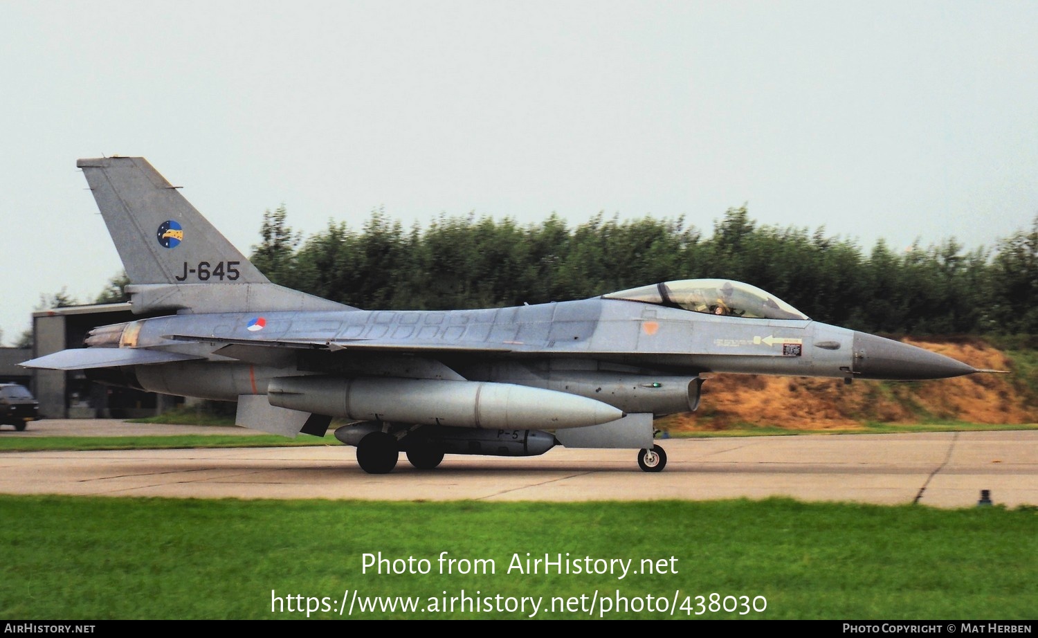 Aircraft Photo of J-645 | General Dynamics F-16A Fighting Falcon | Netherlands - Air Force | AirHistory.net #438030