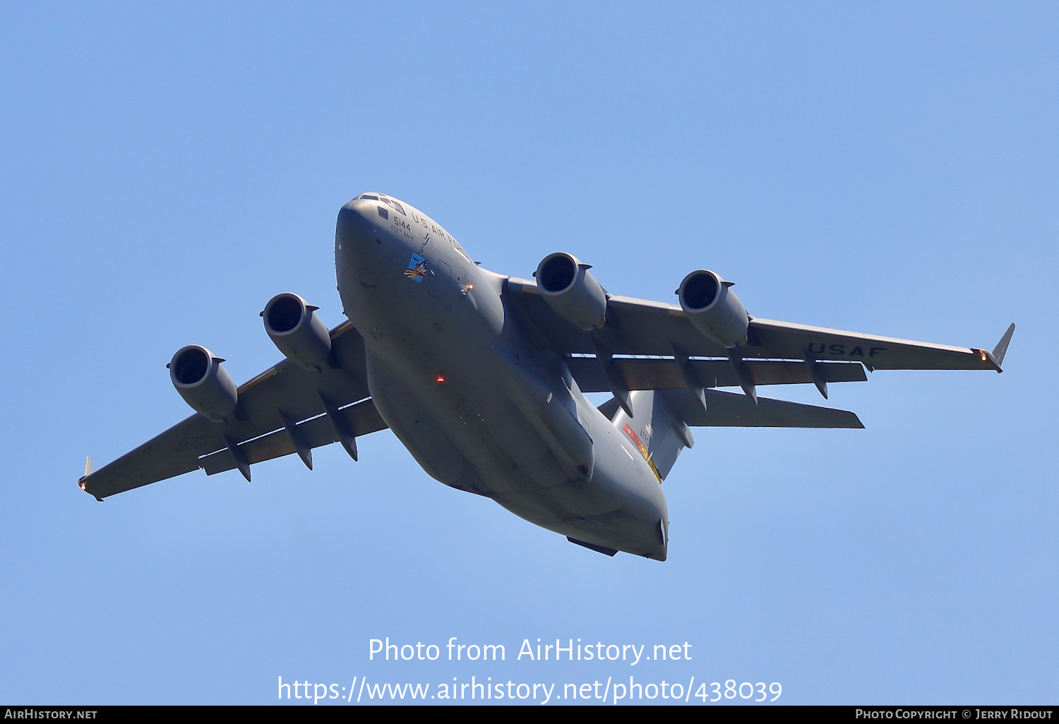 Aircraft Photo of 05-5144 / 55144 | Boeing C-17A Globemaster III | USA - Air Force | AirHistory.net #438039