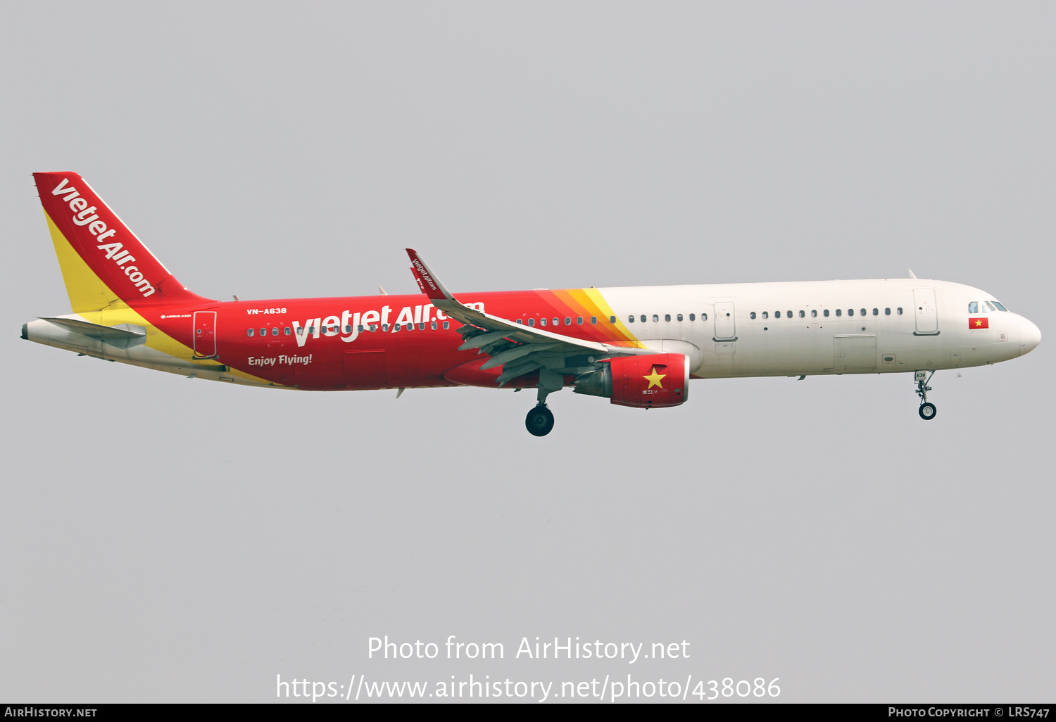 Aircraft Photo of VN-A638 | Airbus A321-211 | VietJet Air | AirHistory.net #438086